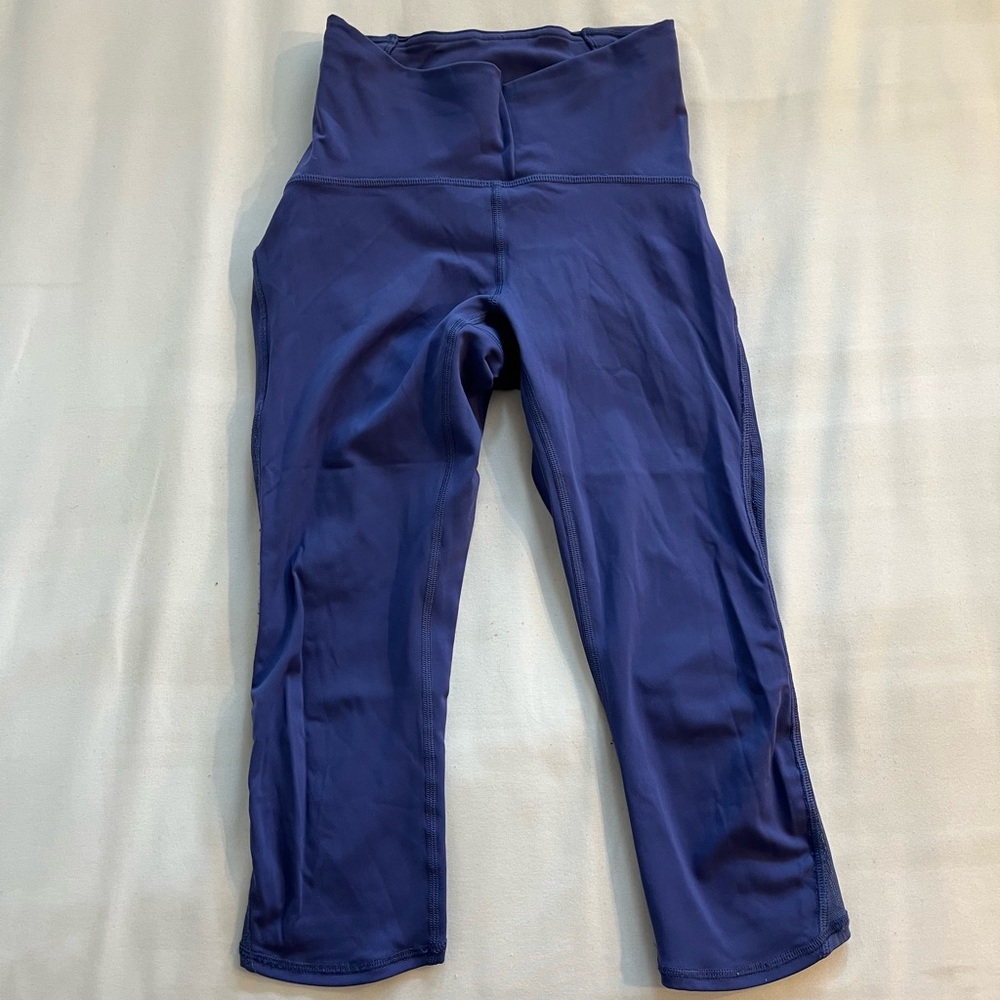 lululemon purple cropped leggings